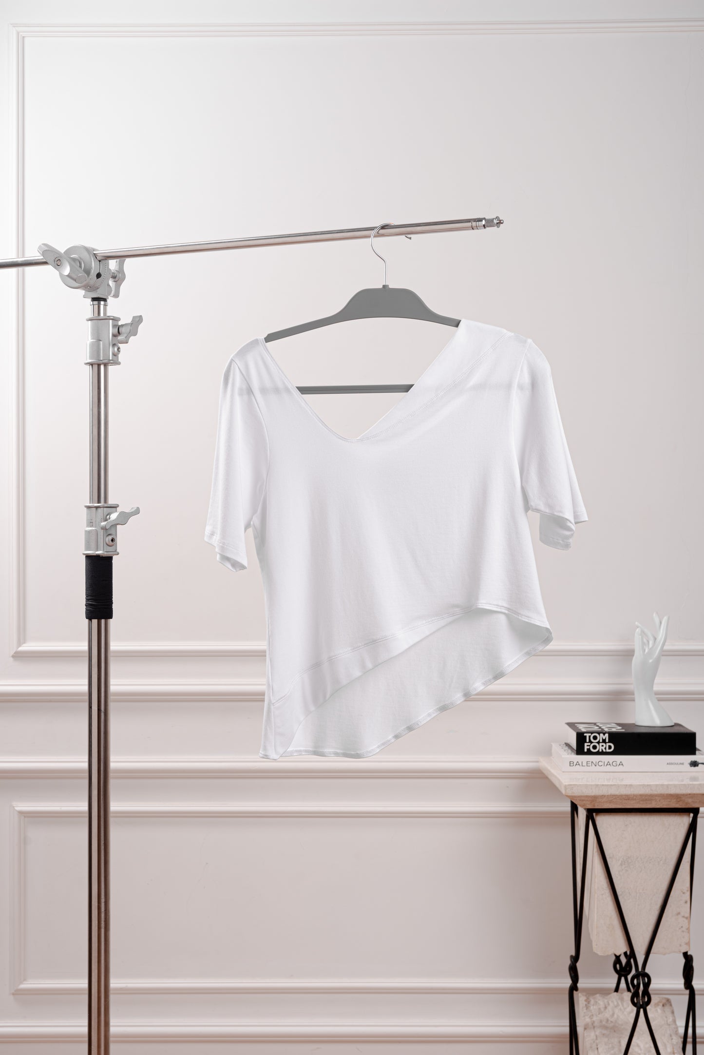 Foto de variante color Blanco con vista de la parte de atrás.